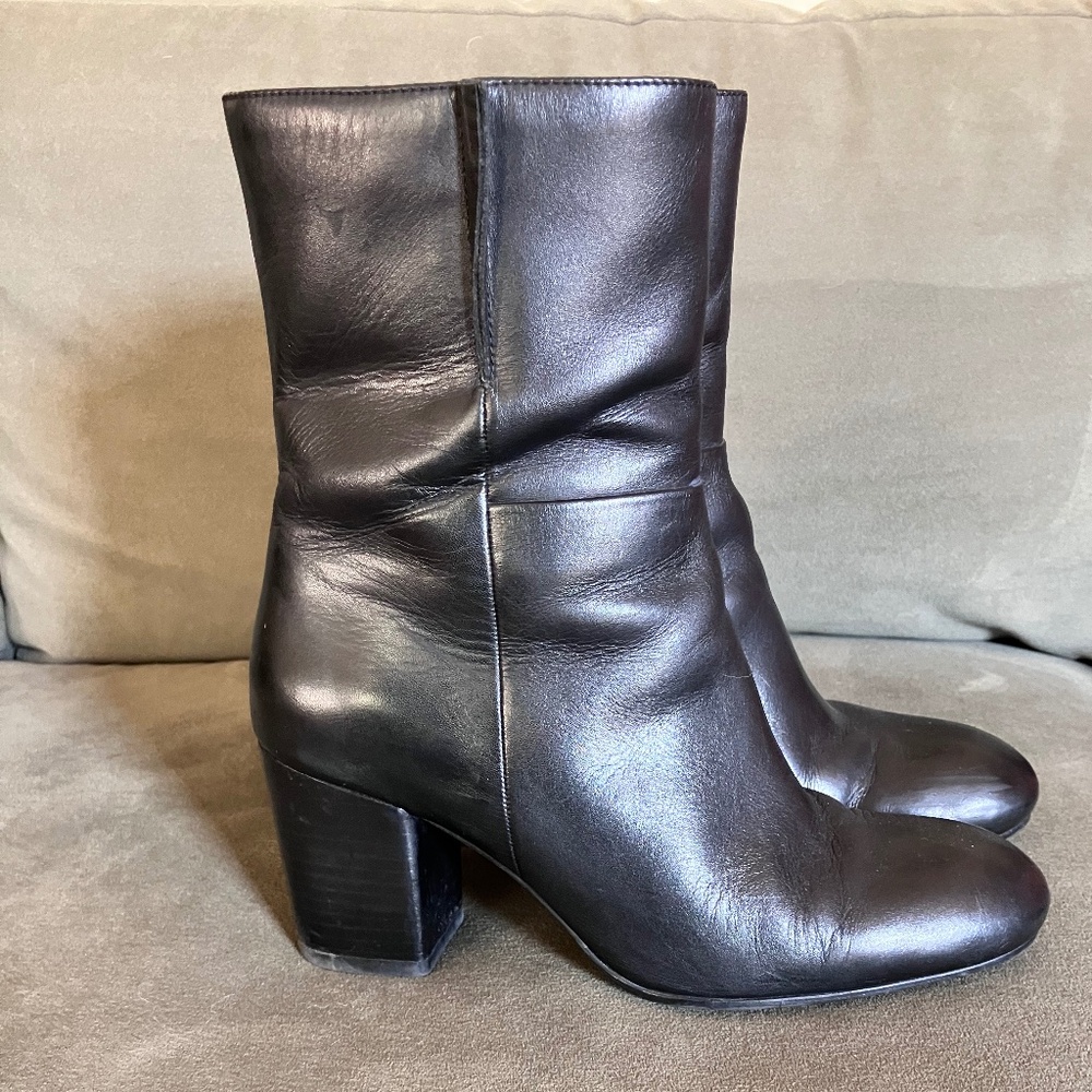 Seychelles Black Boots 8.5